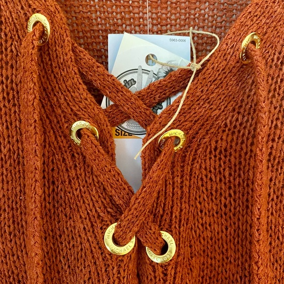 Michael Kors~ 🔥~ SALE~ Burnt Umber, Top - Picture 5 of 5